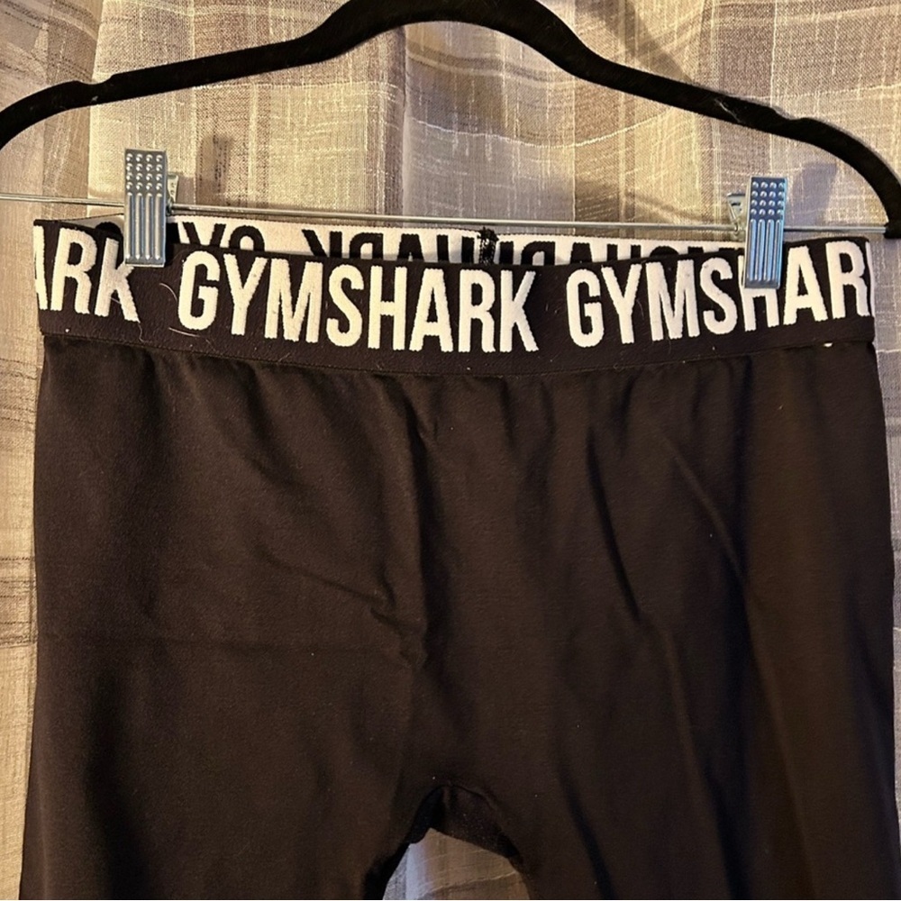 Gymshark Womenโs Black Activewear Leggings
